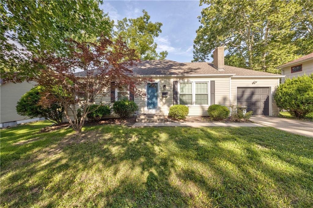 8608 Maple Avenue Property Photo