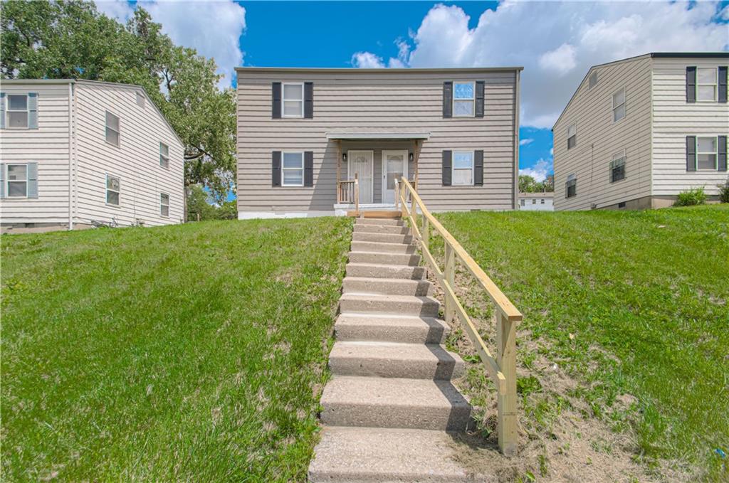 2218 Monroe Avenue Property Photo 1
