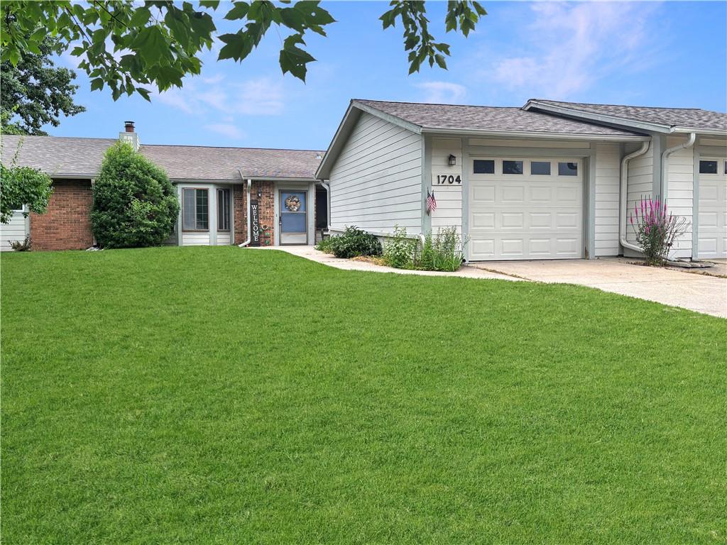 1704 W Long Boulevard Property Photo 1