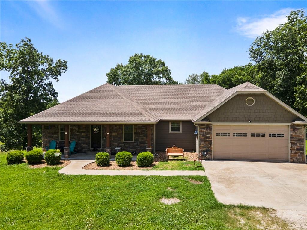 25501 Downing Avenue Property Photo