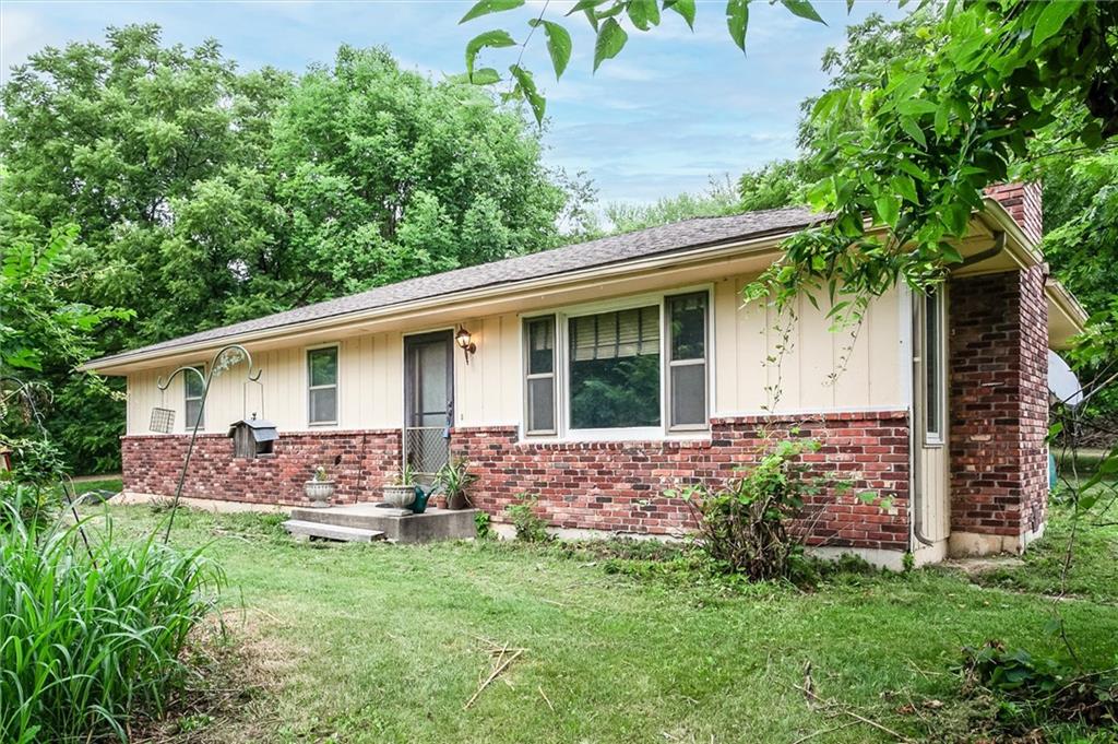 11301 Deer Haven Lane Property Photo 1