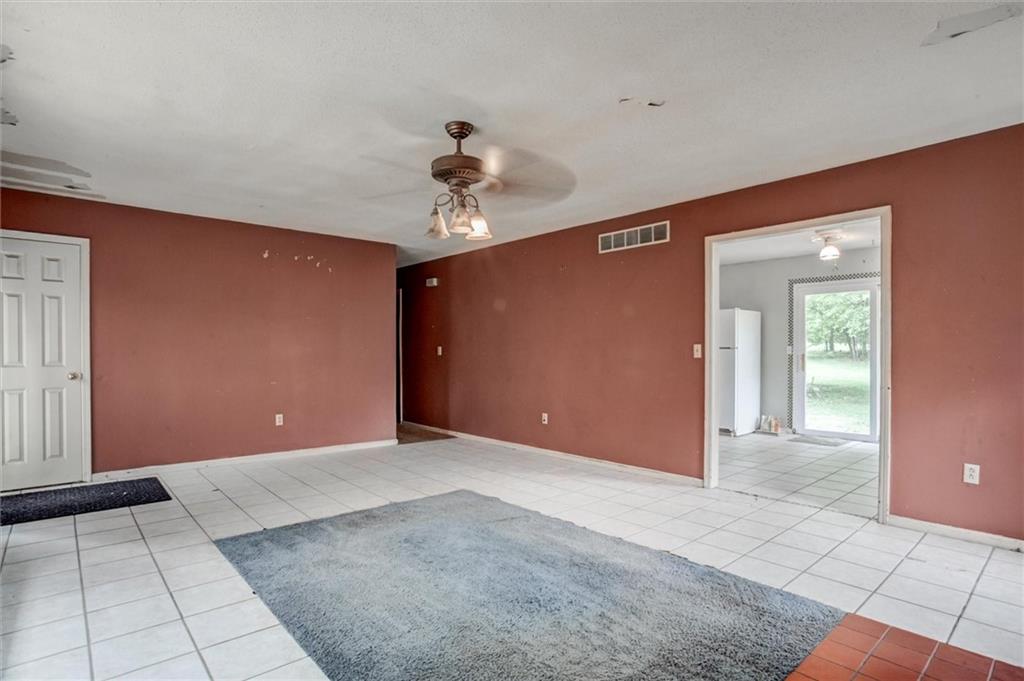 11301 Deer Haven Lane Property Photo 6