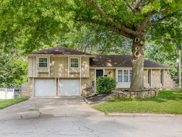 3822 S Trail Ridge Drive Property Photo 1