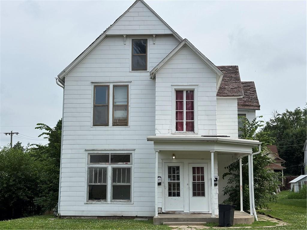2703 Olive Street Property Photo