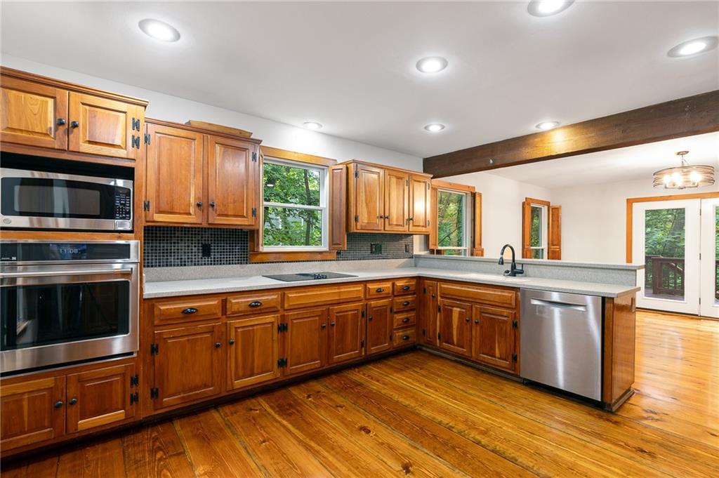 5420 Nw Foxhill Road Property Photo 9