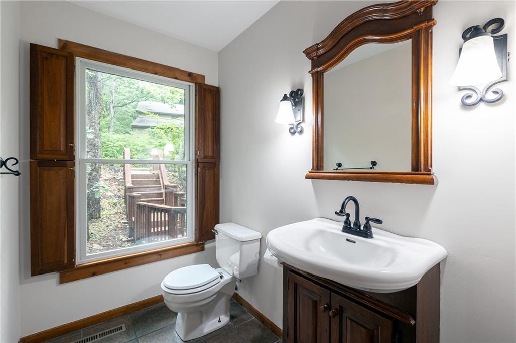 5420 Nw Foxhill Road Property Photo 12