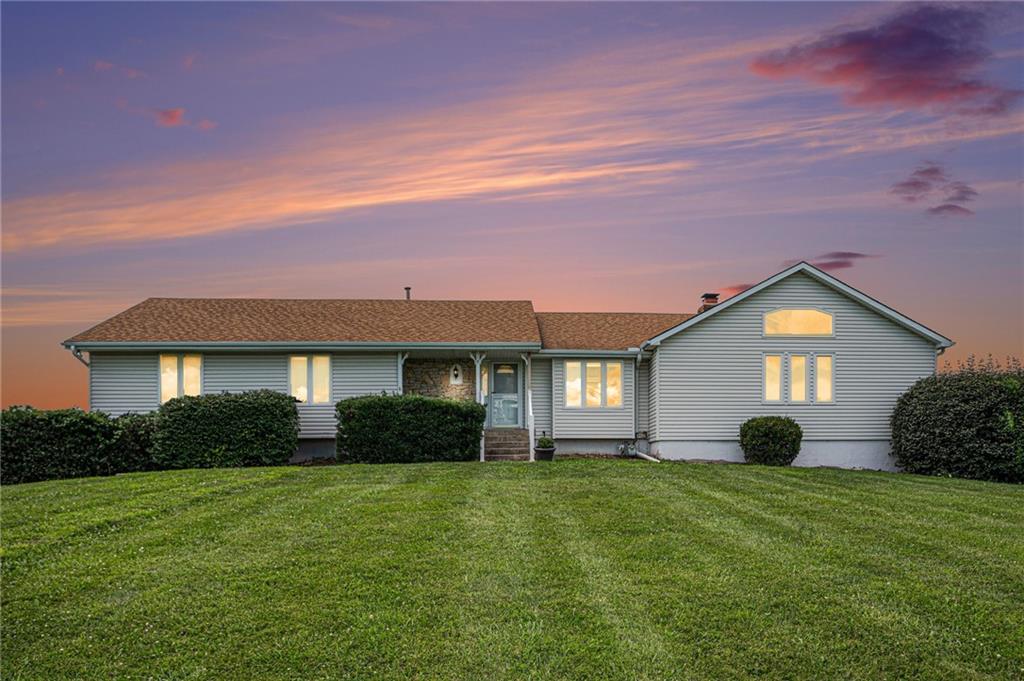 12912 N Oakland Avenue Property Photo 1