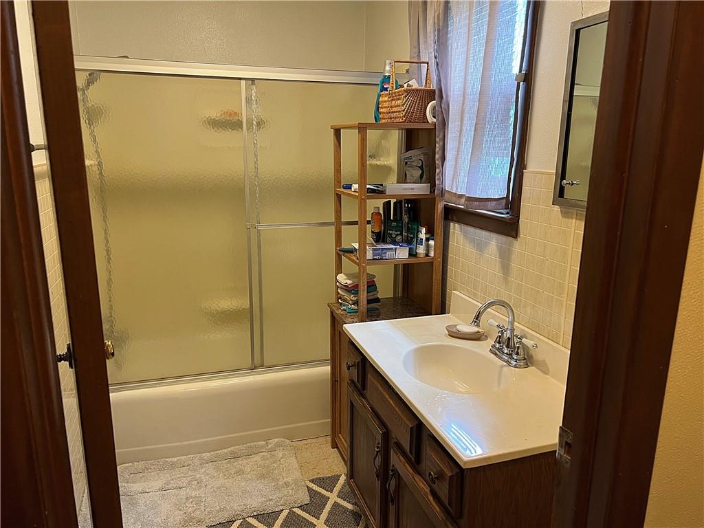 510 Nw 100th Street Property Photo 12