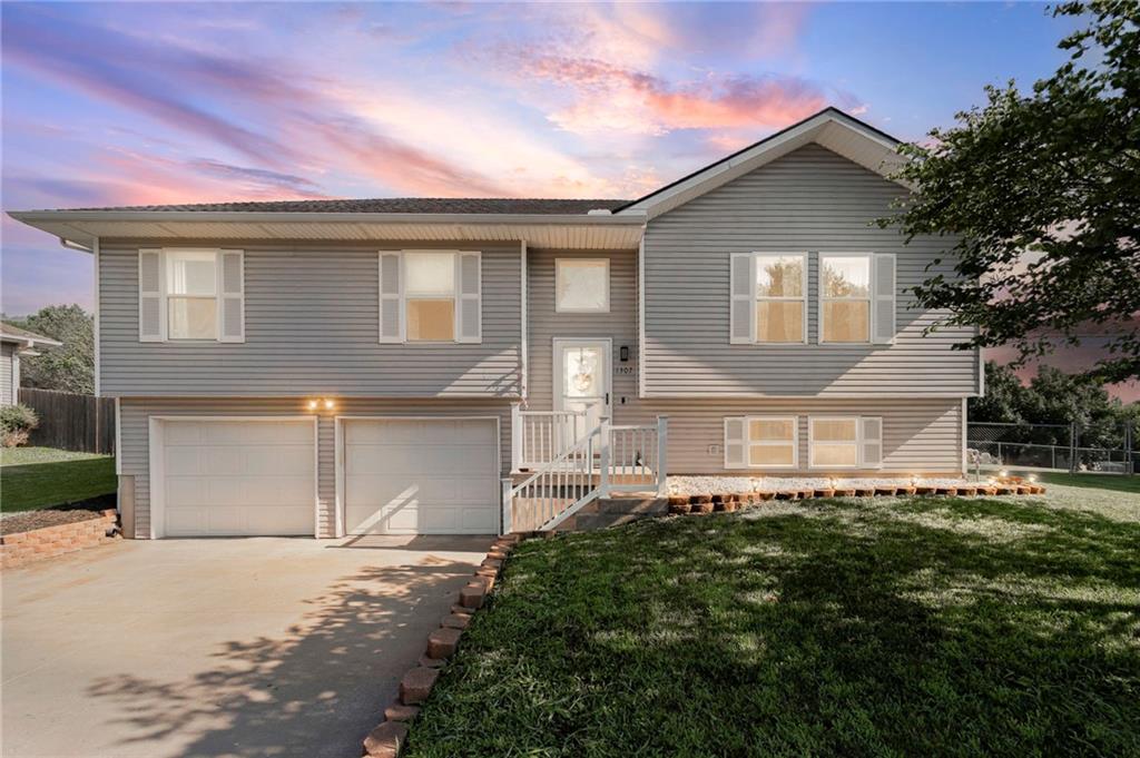 1307 Sam Den Circle Property Photo 1