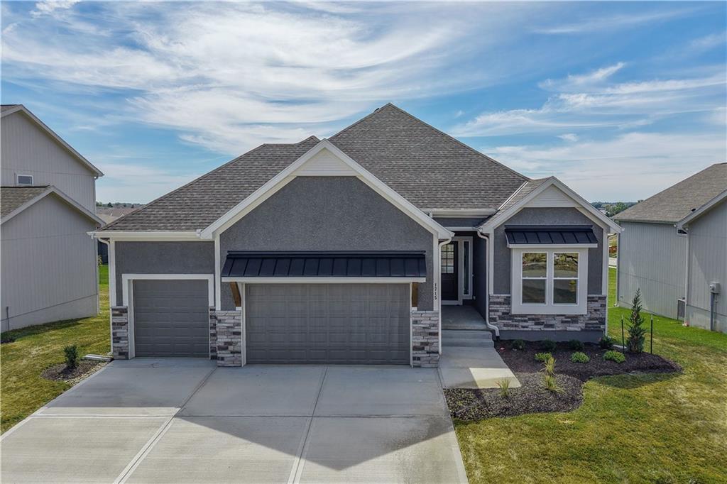 1715 Sw Arbor Park Drive Property Photo 1