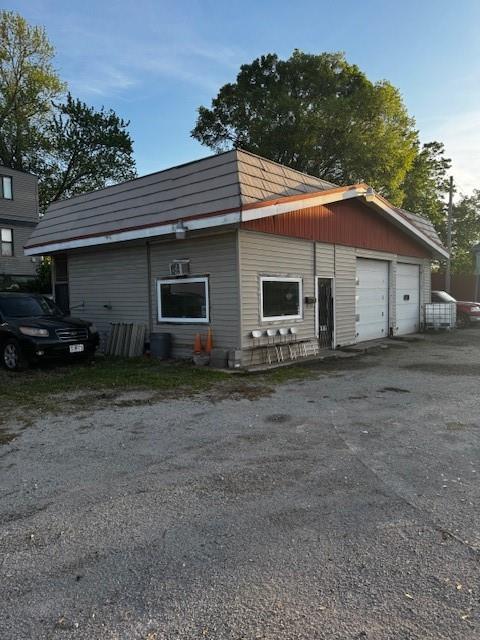 2815 E 23rd Street Property Photo 2