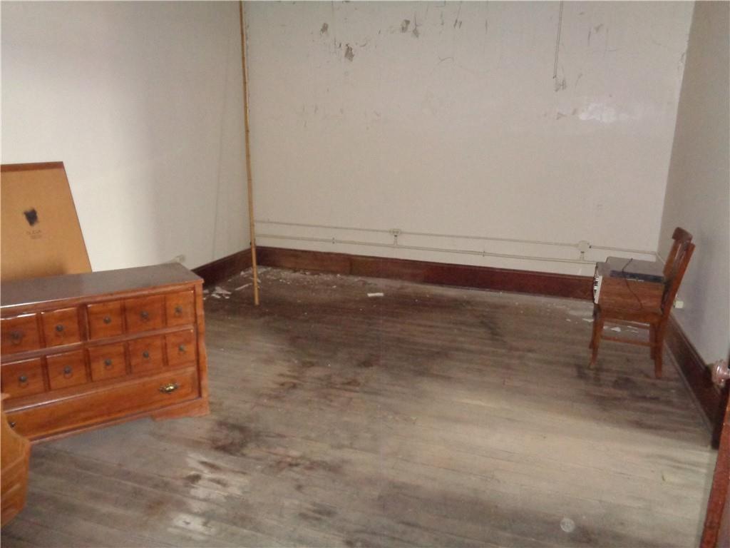 210-212 N Main Street Property Photo 18