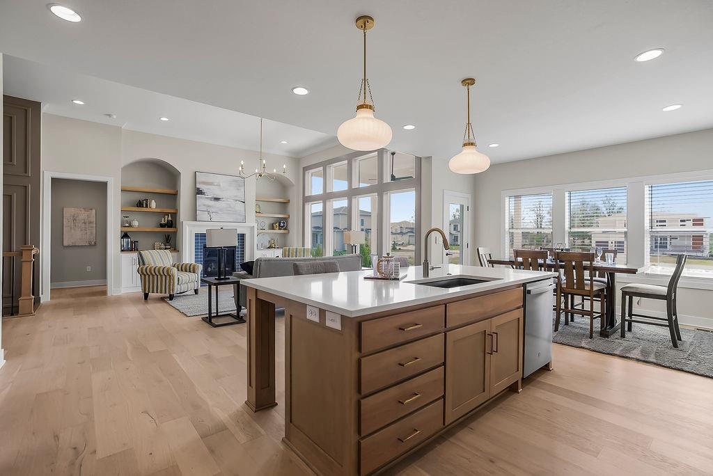12411 W 183rd Terrace Property Photo 8