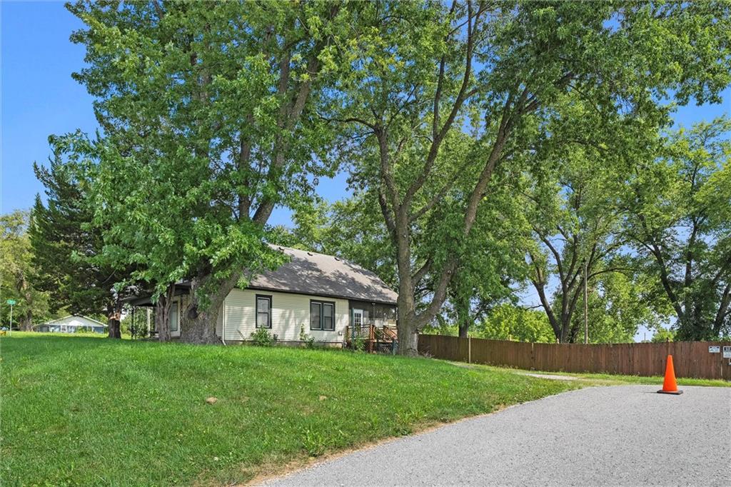 1113 N 2nd Street Property Photo 13