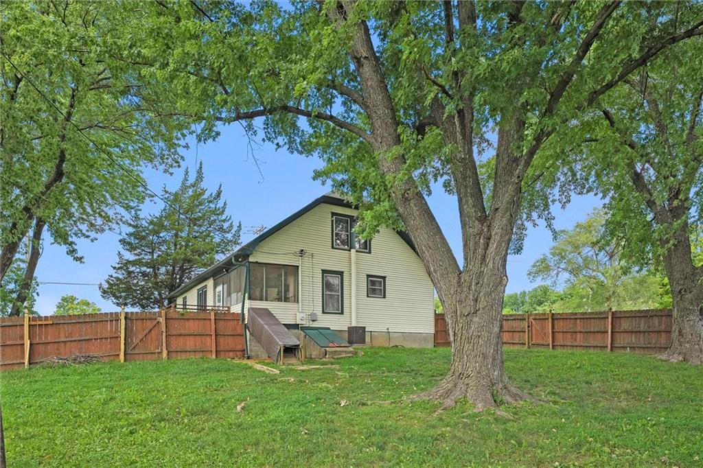 1113 N 2nd Street Property Photo 16