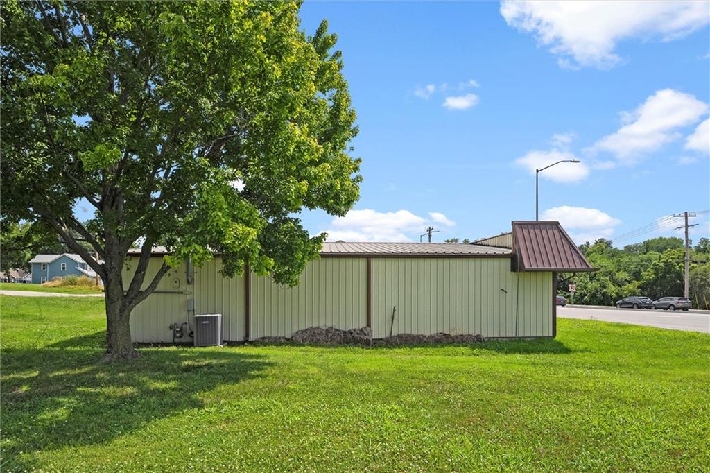 1113 N 2nd Street Property Photo 41