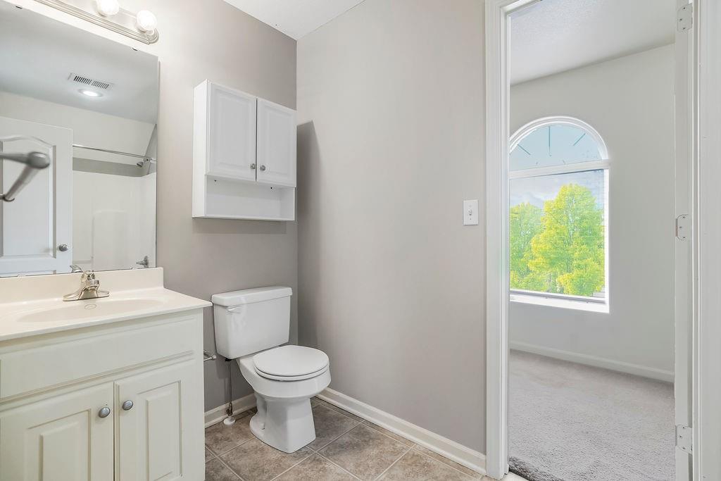 16211 S Locust Street Property Photo 20