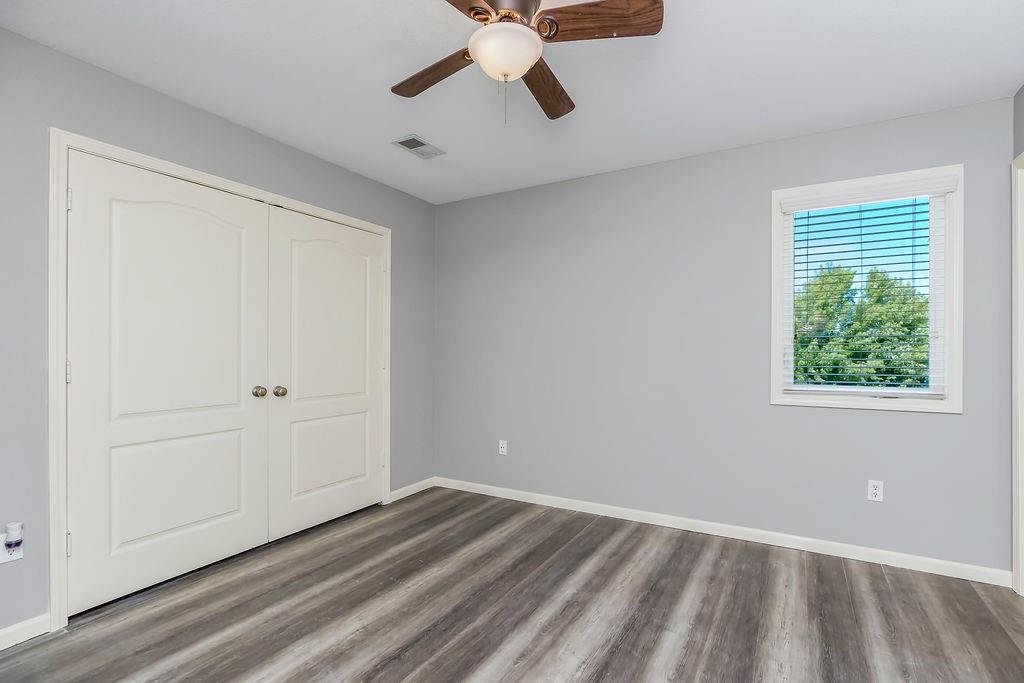 16211 S Locust Street Property Photo 24