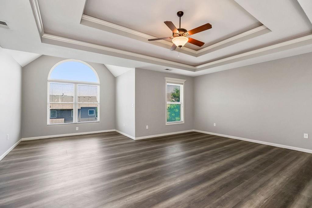 16211 S Locust Street Property Photo 27