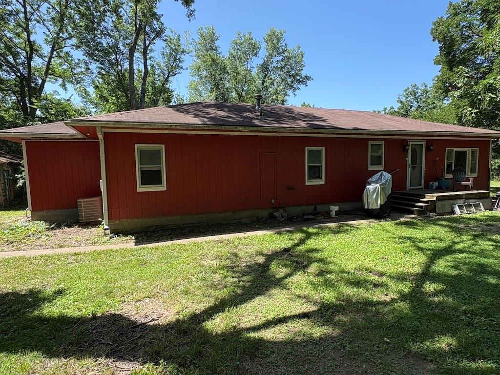 15370 Pine Street Property Photo 1