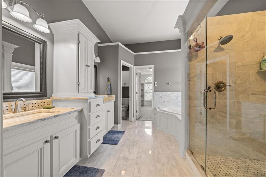 11927 W 131st Terrace Property Photo 13