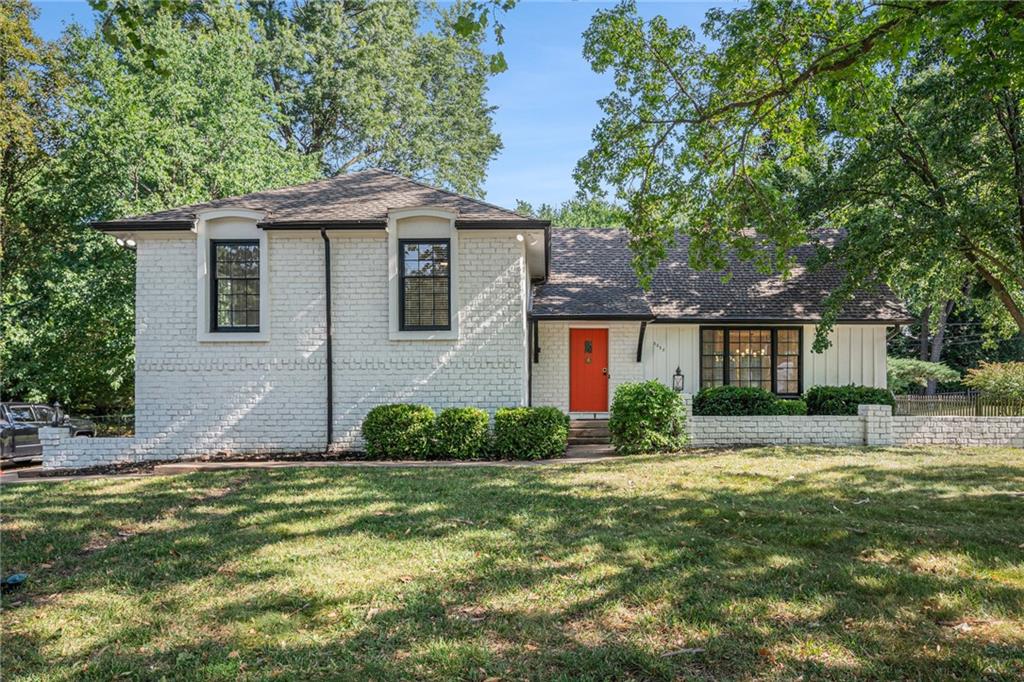 3322 W 95th Street Property Photo 1
