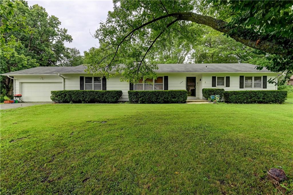 107 Echo Circle Property Photo 1