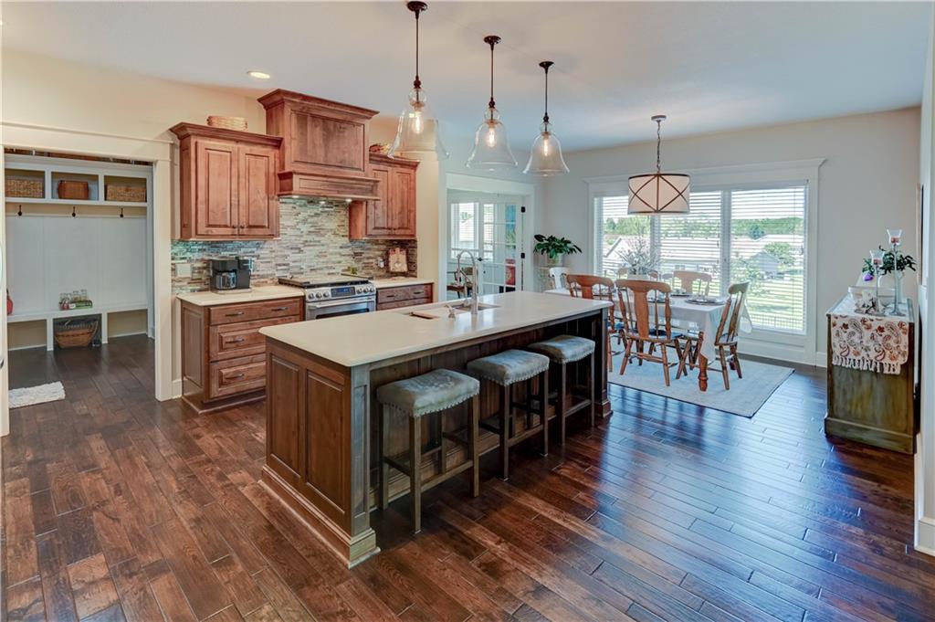 110 Carter Drive Property Photo 9