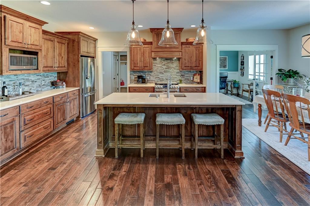 110 Carter Drive Property Photo 10