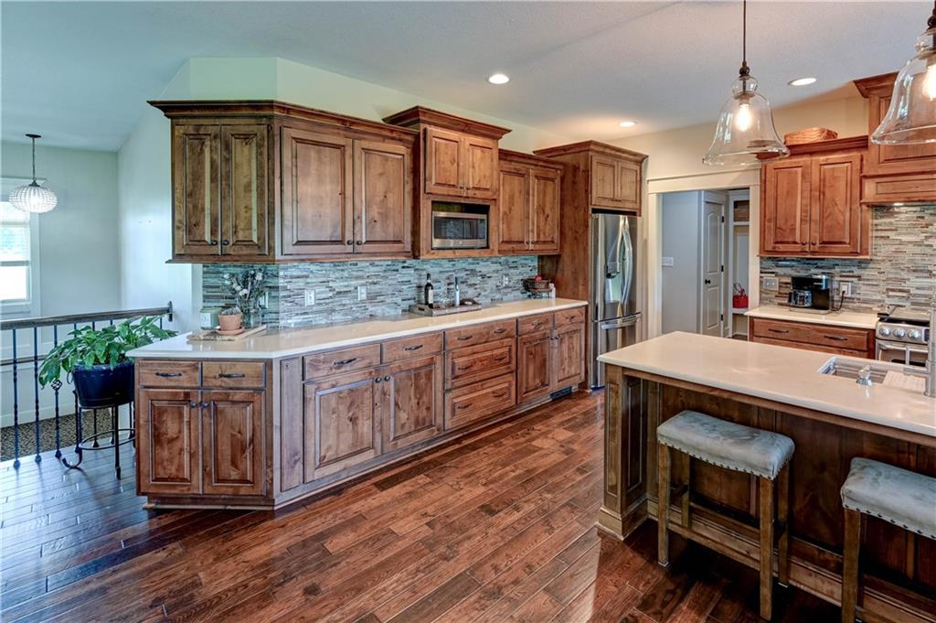 110 Carter Drive Property Photo 11