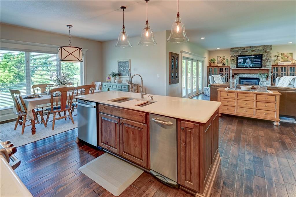 110 Carter Drive Property Photo 13