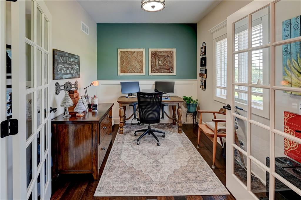 110 Carter Drive Property Photo 19