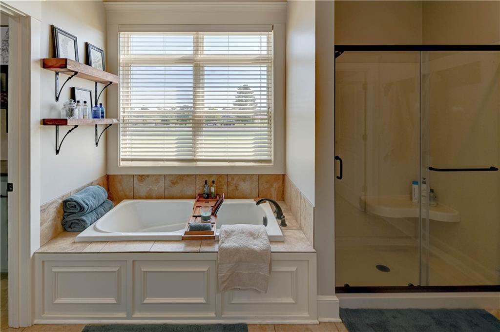 110 Carter Drive Property Photo 27