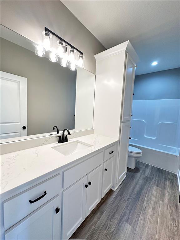 11804 E 231st Street Property Photo 16