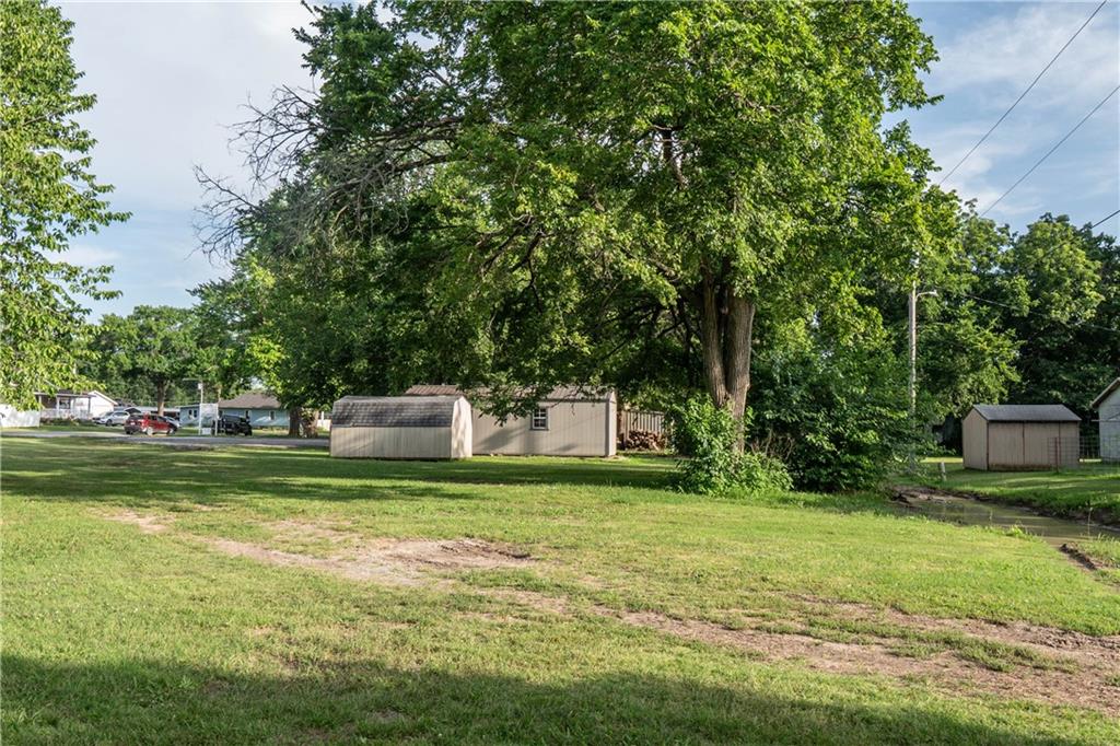 1223 N 8th Street Property Photo 17