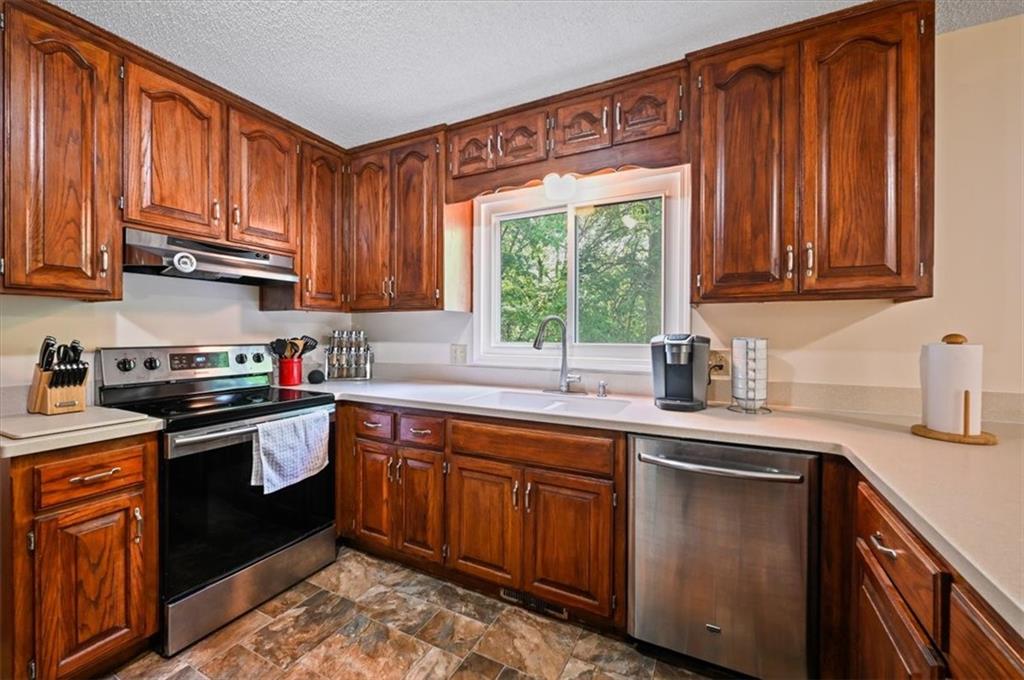 1621 Vilas Street Property Photo 9