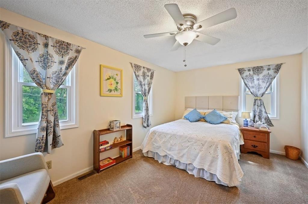 1621 Vilas Street Property Photo 18