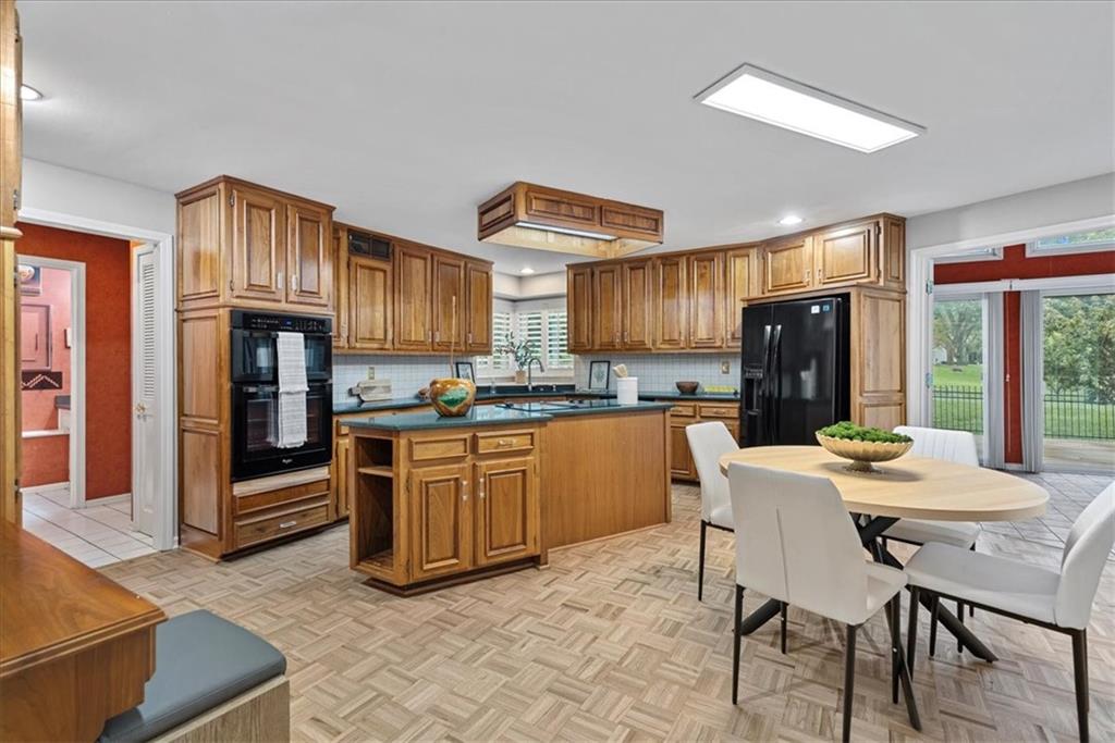 4328 W 110th Street Property Photo 13