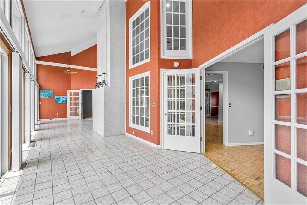 4328 W 110th Street Property Photo 20