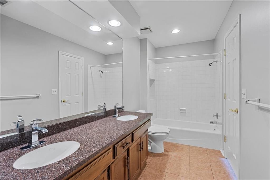 4328 W 110th Street Property Photo 24