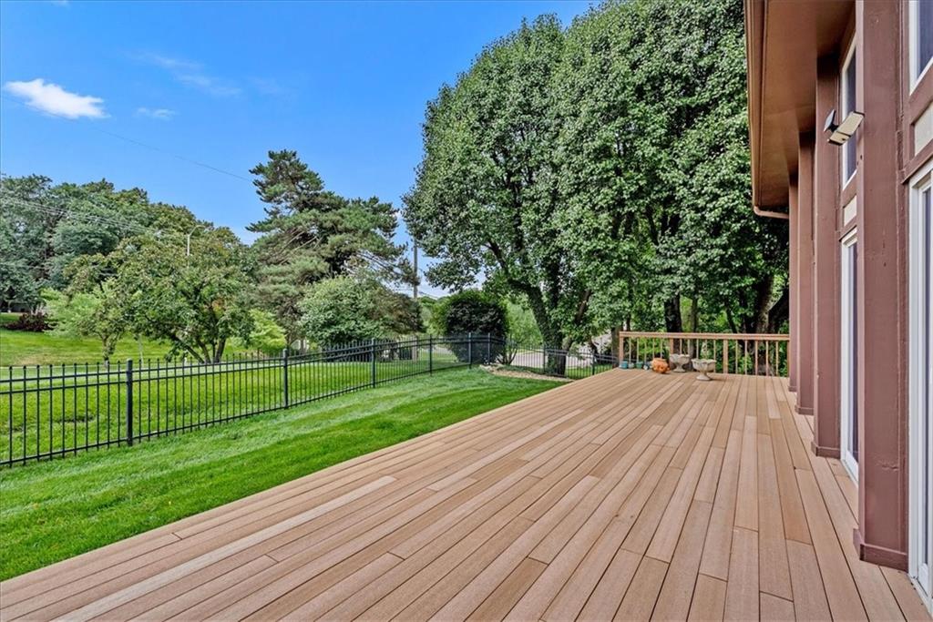 4328 W 110th Street Property Photo 36