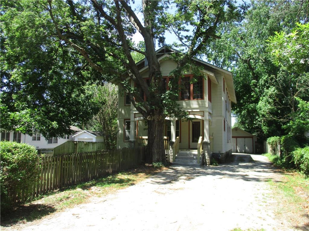 407 S Vermont Street Property Photo