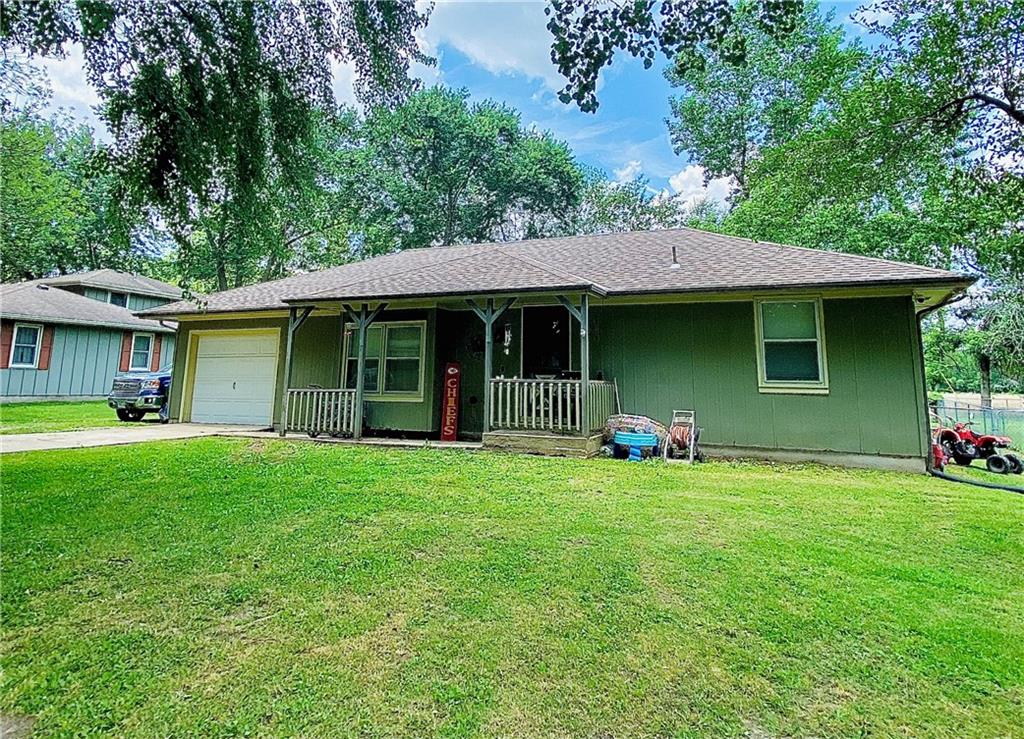 916 Edith Avenue Property Photo 1