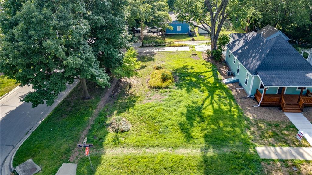 1243 Delaware Street Property Photo
