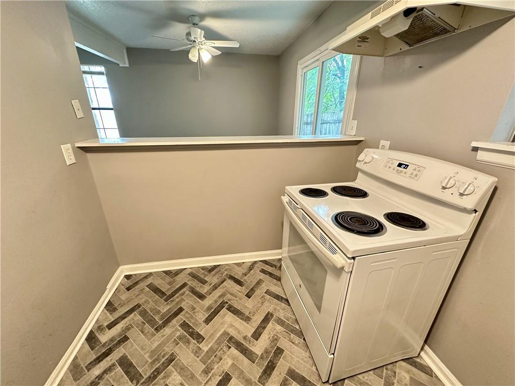 2813 Eaton Street Property Photo 8