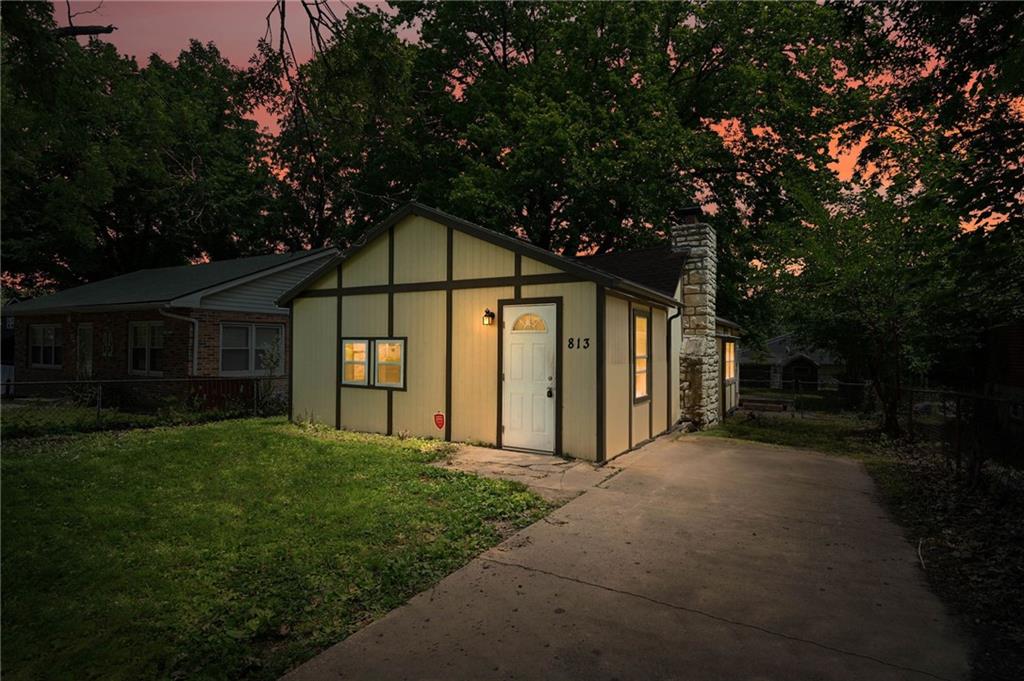 813 S Hardy Avenue Property Photo 1