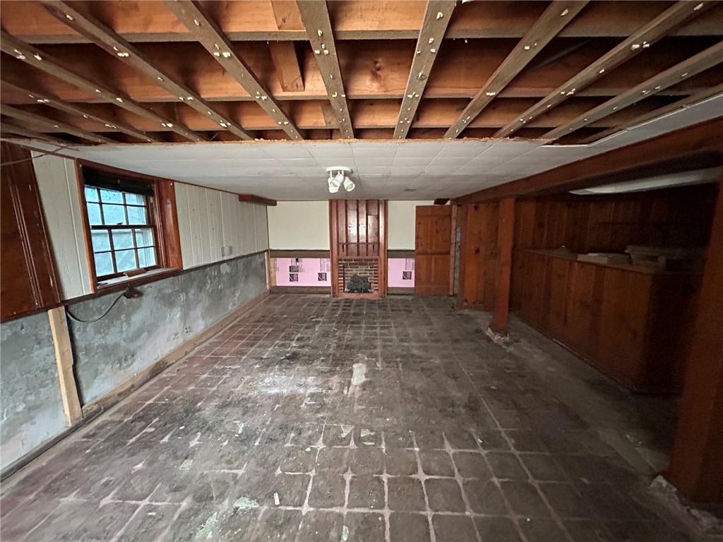 725 S Main Street Property Photo 49