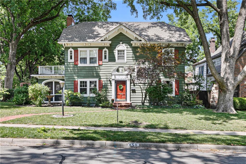 456 W 68th Street Property Photo 1