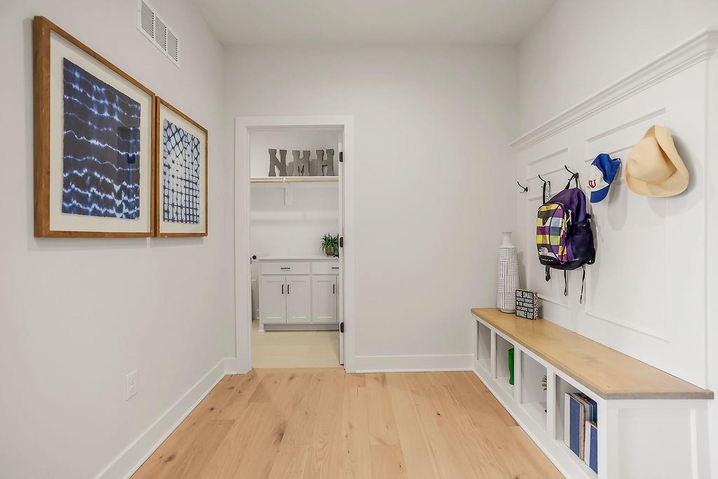 11209 W 173rd Street Property Photo 20