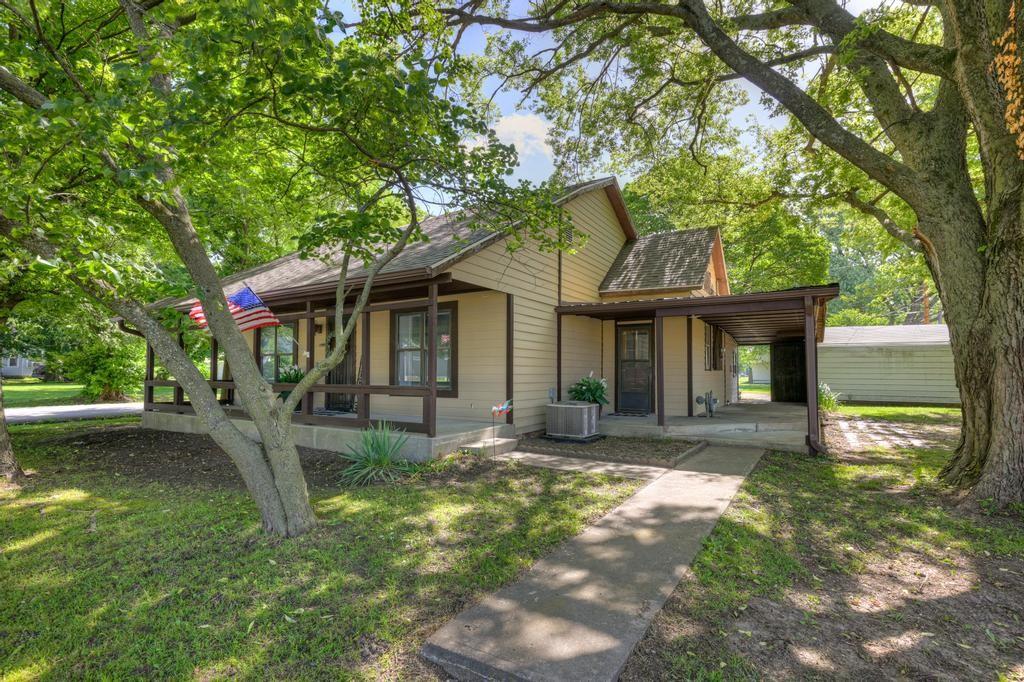 122 N Main Street